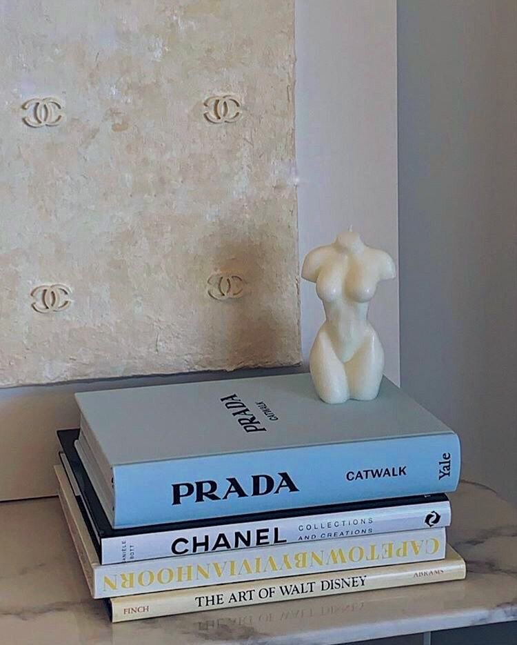 CHICEST COFFEE TABLE BOOKS